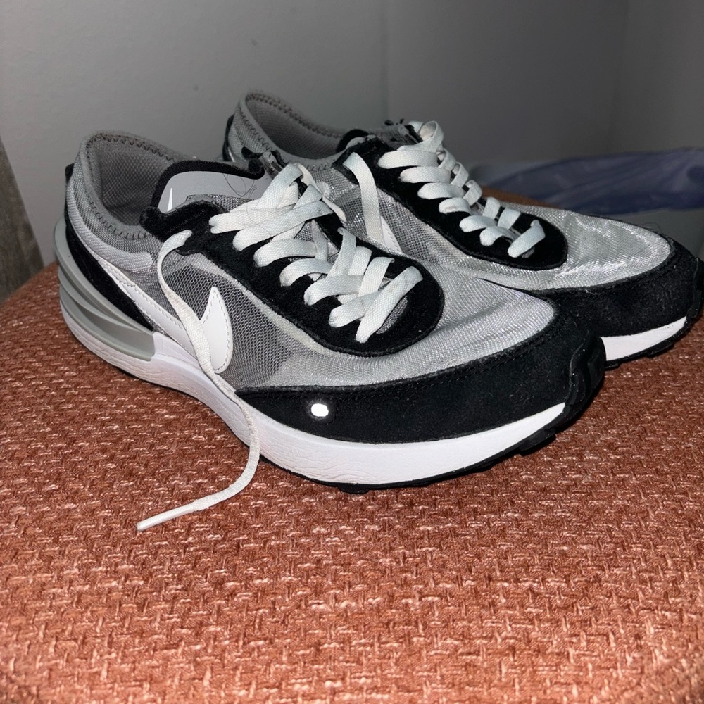 Nike waffles 1 Youth size 7